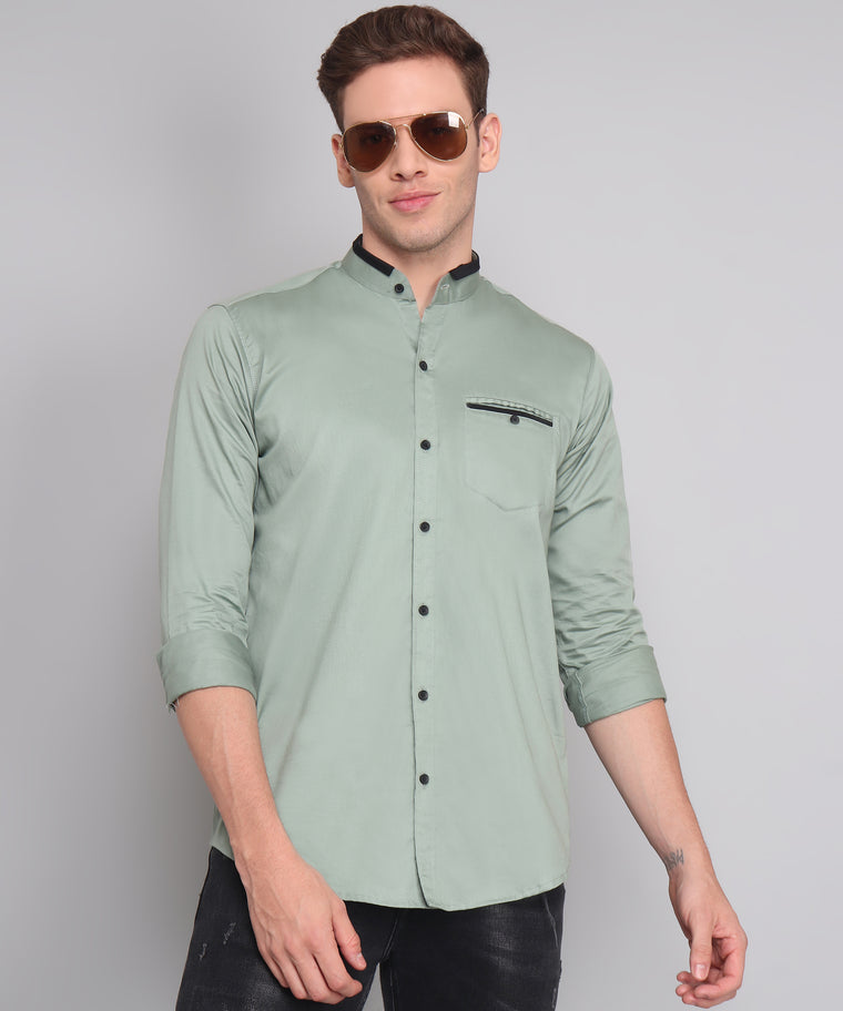 Seersucker Shirts for Men: A Warm-Weather Style Guide