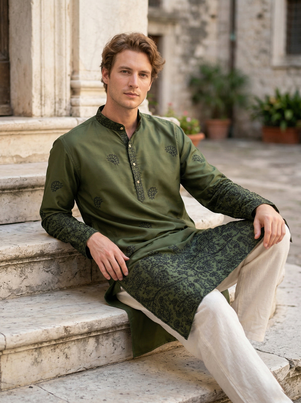 Men Olive Green Embroidered Ethnic Kurta