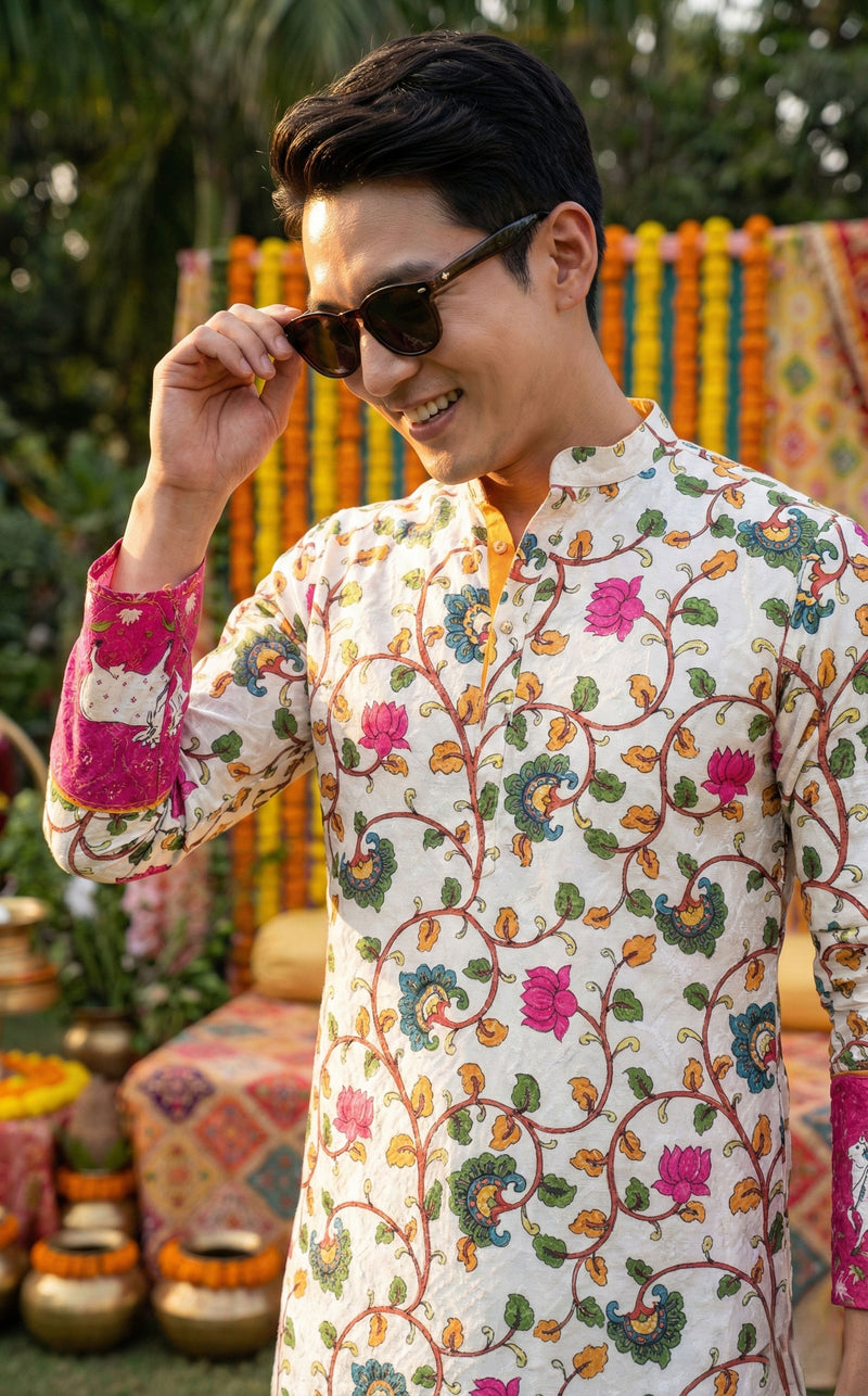 Men’s Off-White Floral Border Printed Kurta 3