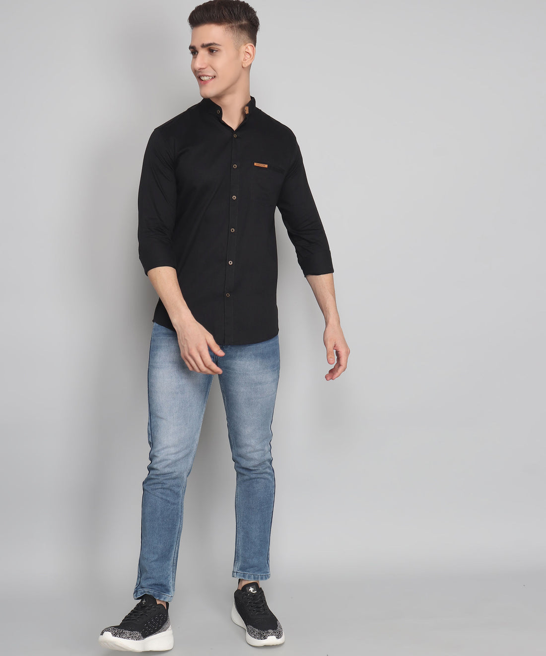 
TryBuy কালো Solid কটন পুরুষদের শার্ট ছবি
