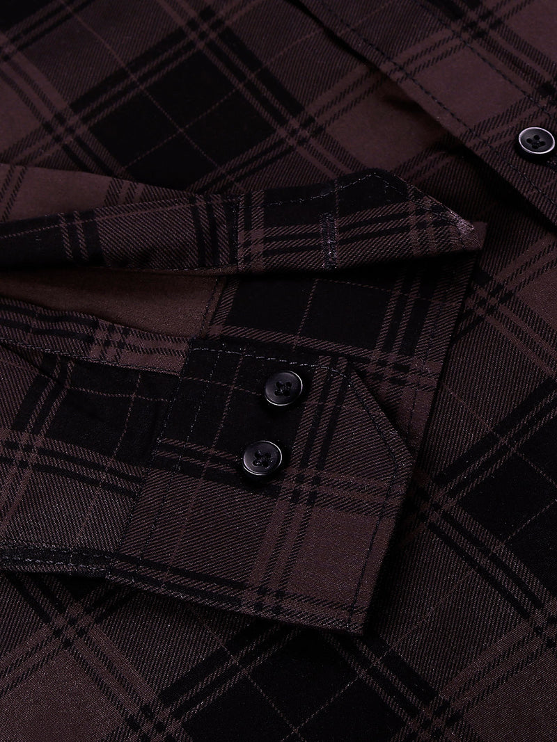 Sleek Checked Cotton Shirt for Men 3