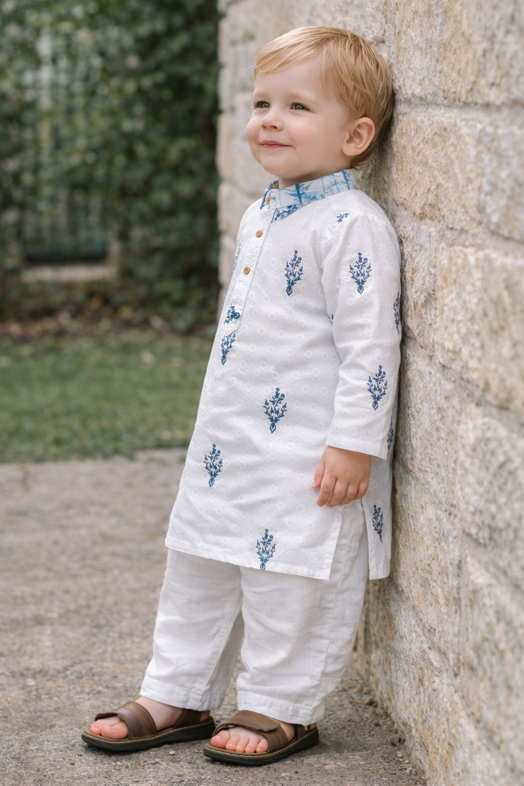 TB_805_KID kids white and blue printed kurta pajama set full front view
