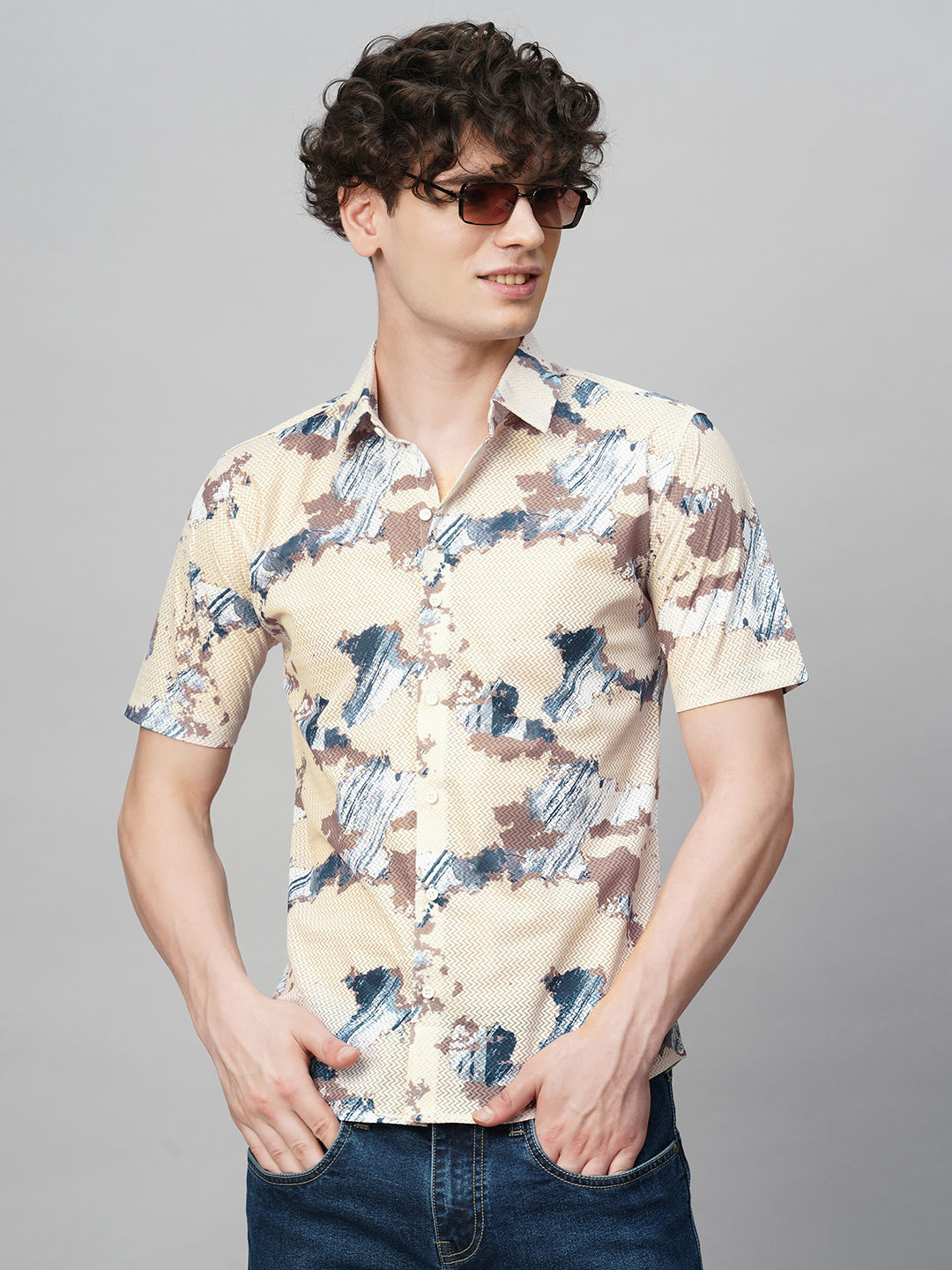 Breezy Cotton Blend Printed Half Sleeves Shirt for Men