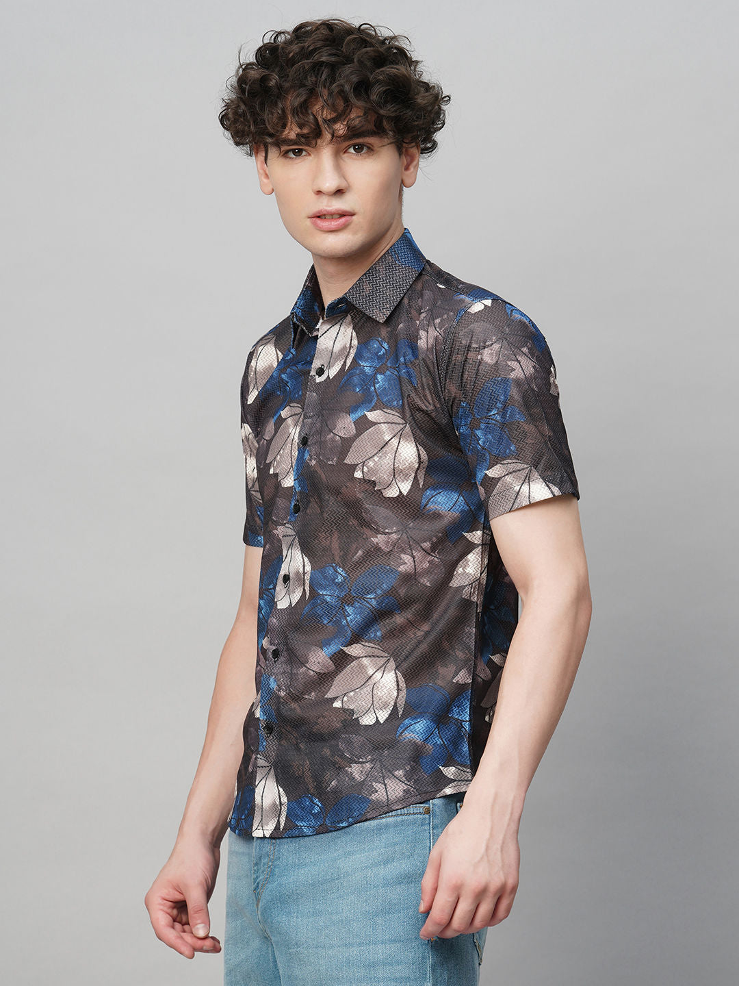 Iconic Cotton Blend Printed Half Sleeves Shirt for Men