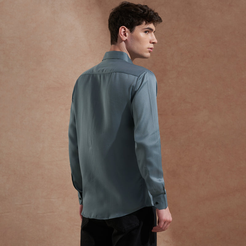 Men's Blue Solid Slim Fit Shirt with Dual Flap Pockets 4