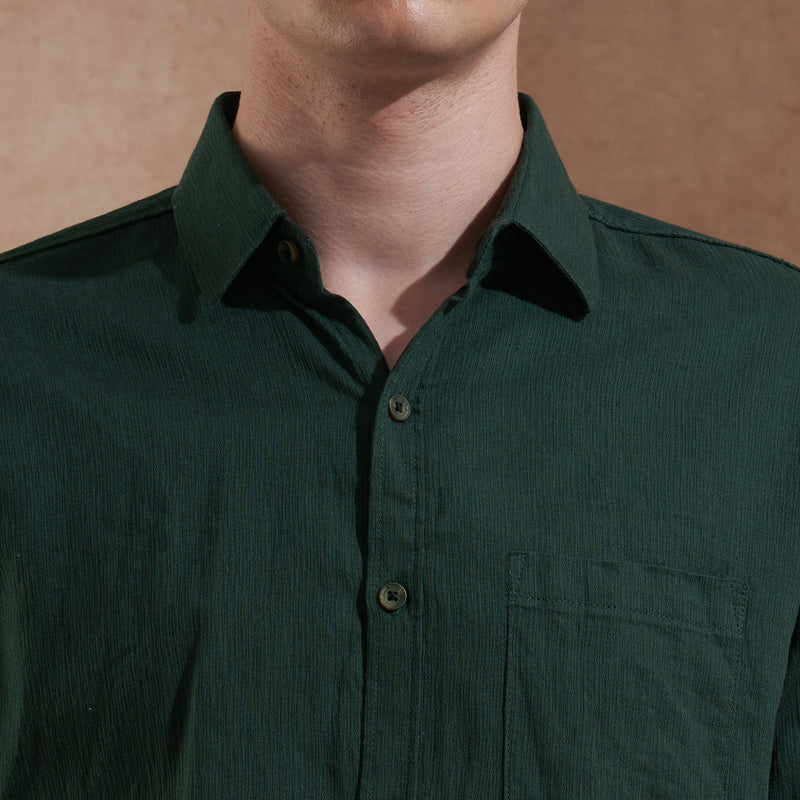 Men Dark Green Solid Spread Collar Slim Fit Casual Shirt 5
