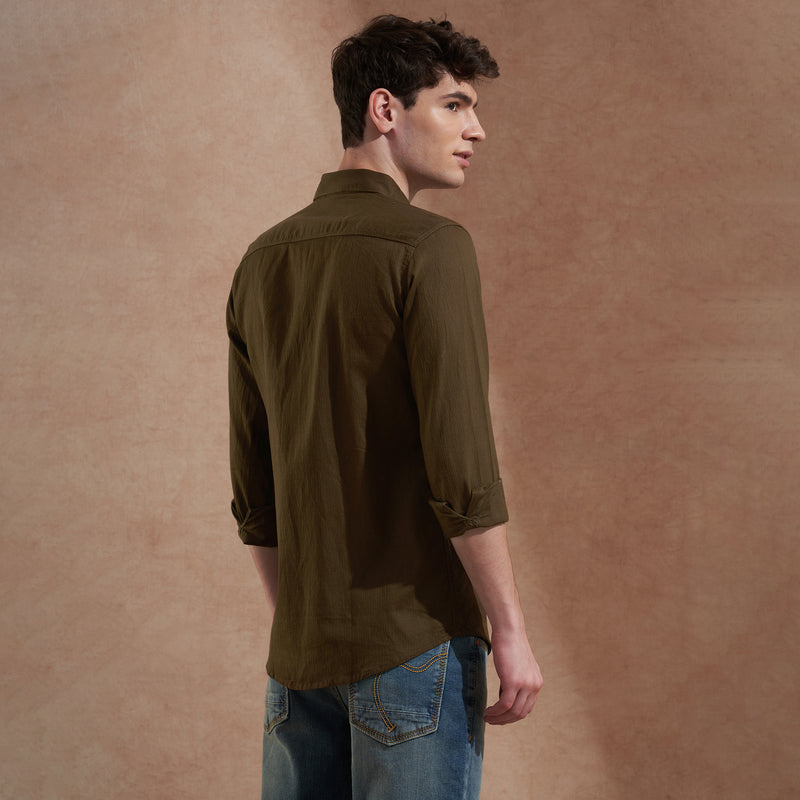 Men Olive Green Solid Spread Collar Slim Fit Casual Shirt 3