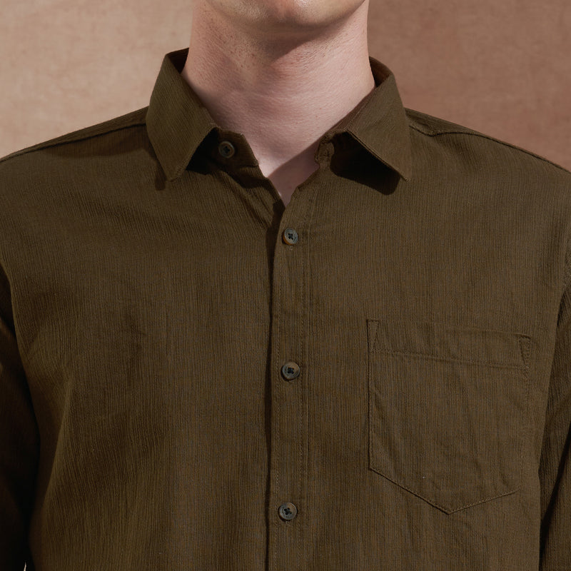 Men Olive Green Solid Spread Collar Slim Fit Casual Shirt 4