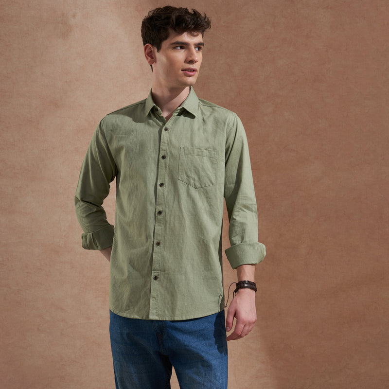 Men Light Green Solid Spread Collar Slim Fit Casual Shirt 4