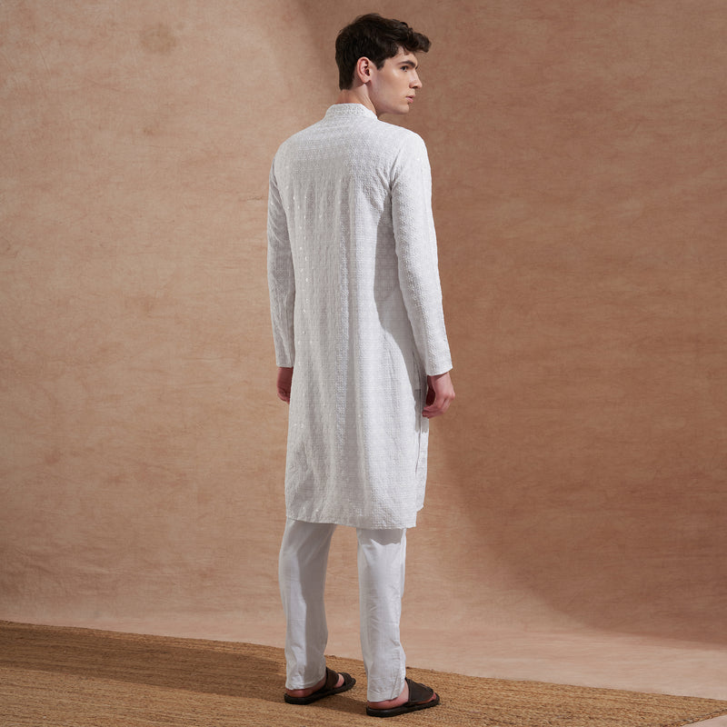 Men’s White Chikankari Embroidered Cotton Kurta 6