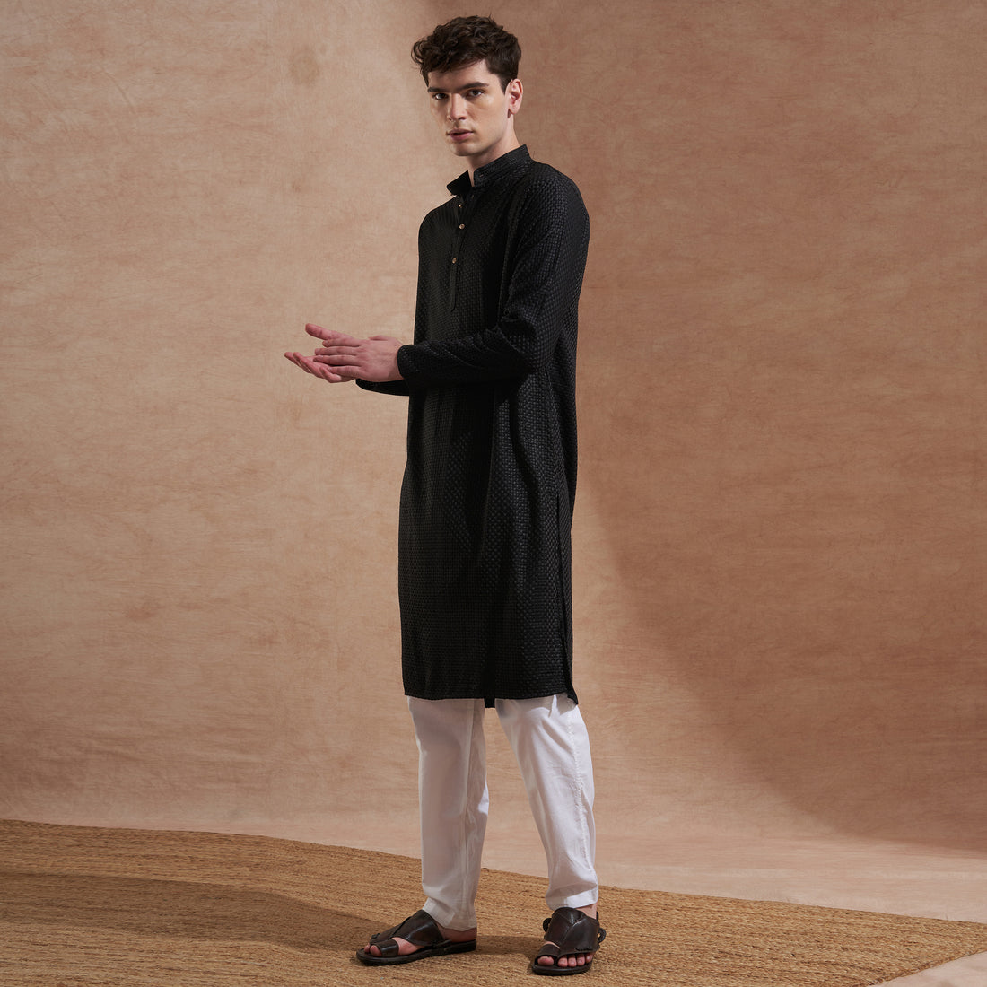Men’s Black Textured Embroidered Kurta