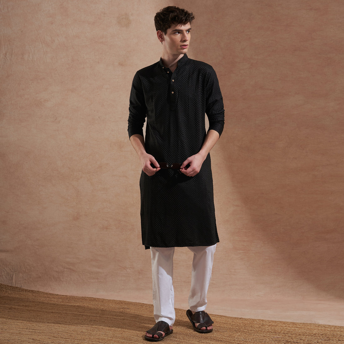 Men’s Black Textured Embroidered Kurta